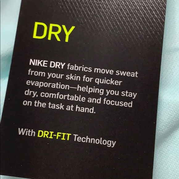 NIKE Women’s running shorts with Dri-Fit Technolog - Picture 5 of 14